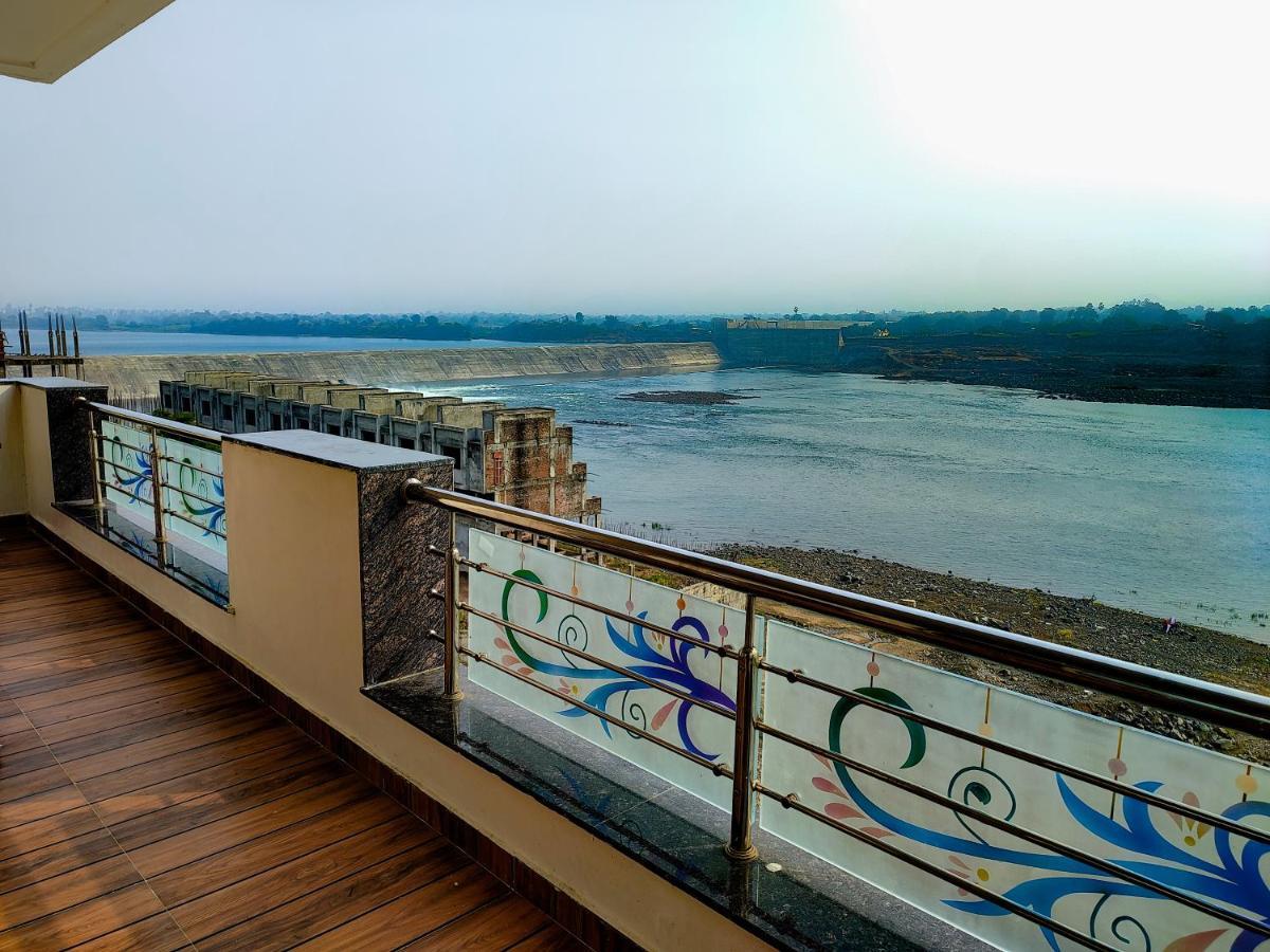 Hotel Sardar Rooms Garudeshwar Extérieur photo