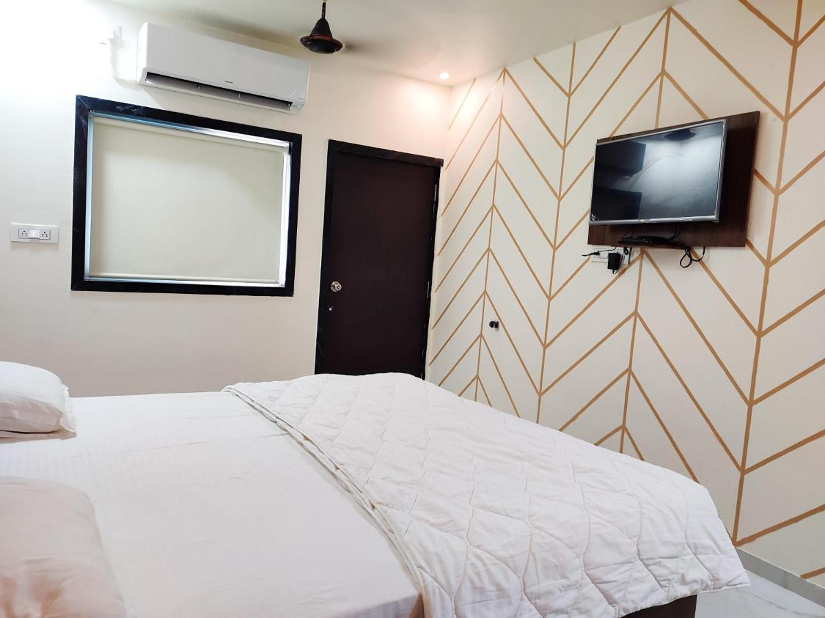 Hotel Sardar Rooms Garudeshwar Extérieur photo